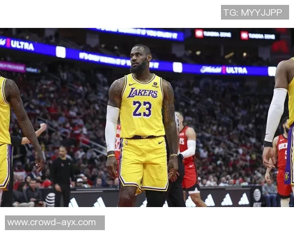 詹姆斯在对阵凯尔特人的45分之夜展现传奇风采与球队的决胜时刻